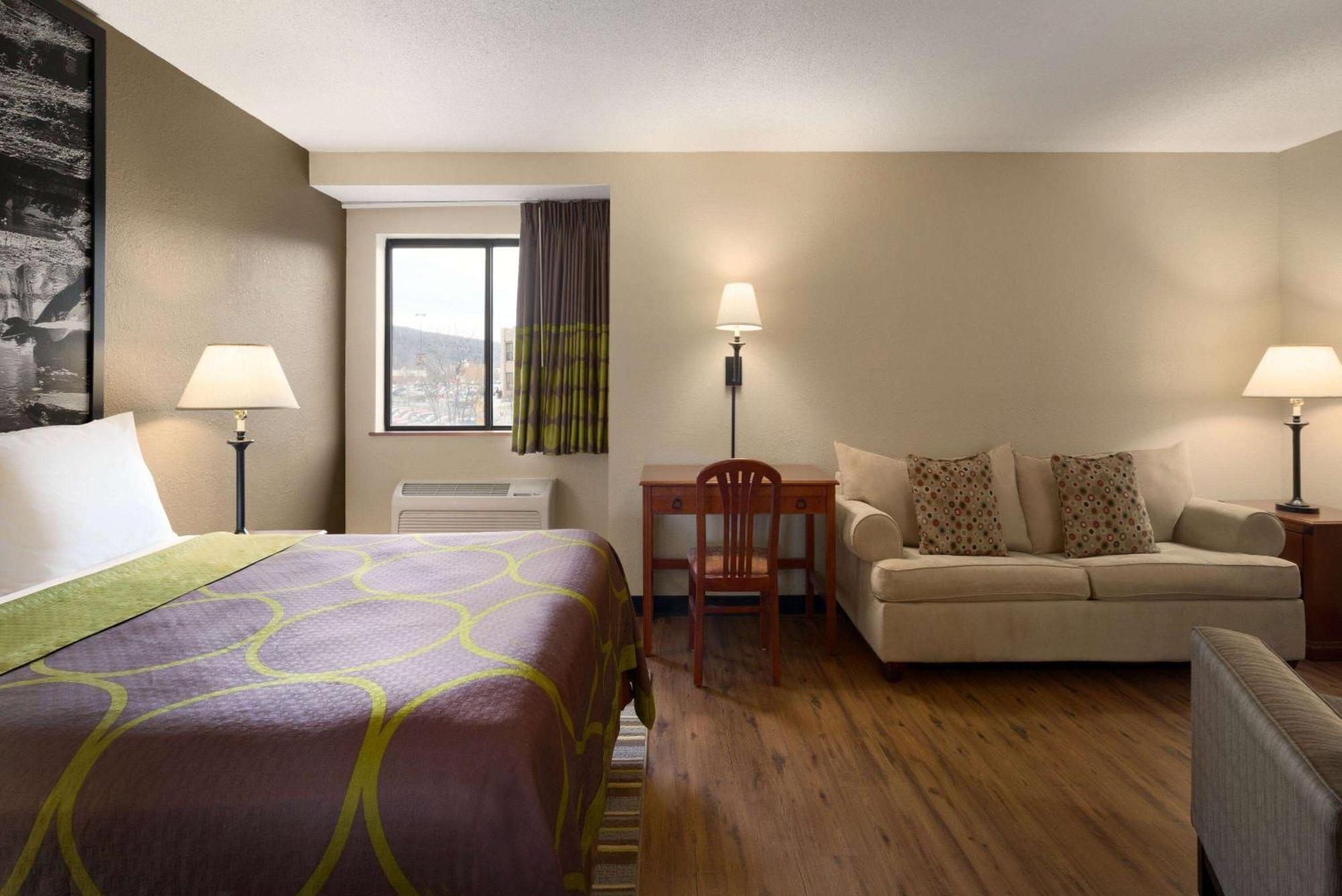 Hotel Super 8 By Wyndham Ithaca Exteriér fotografie