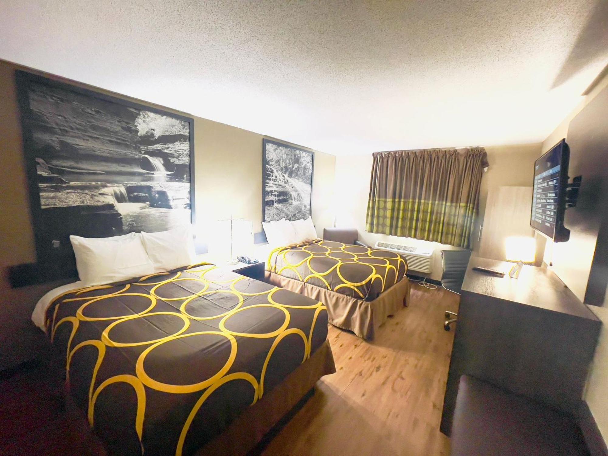 Hotel Super 8 By Wyndham Ithaca Exteriér fotografie