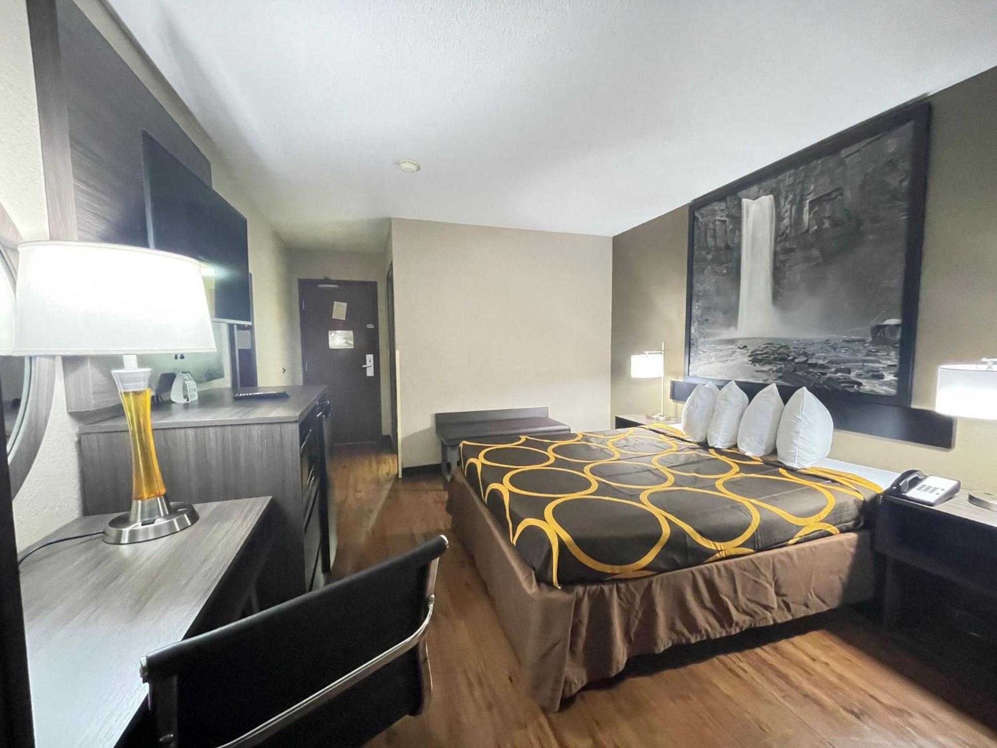 Hotel Super 8 By Wyndham Ithaca Exteriér fotografie